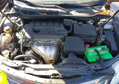 2011 Toyota Camry Le from USA, damaged, VIN 4T1BF3EK2BU145681